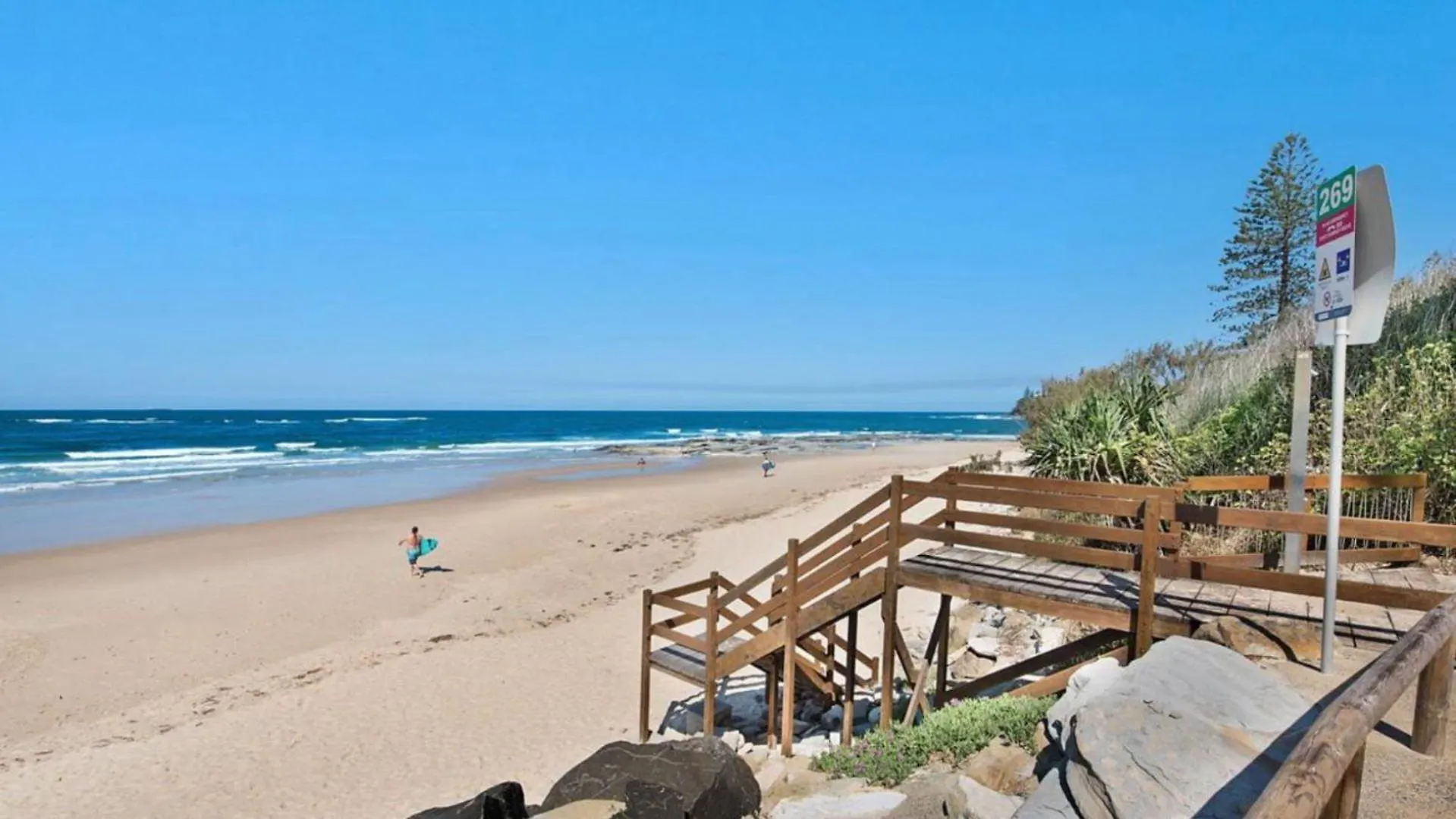 1 - 5A Coochin Street, Dicky Beach - 200M To Beach Caloundra 0*,